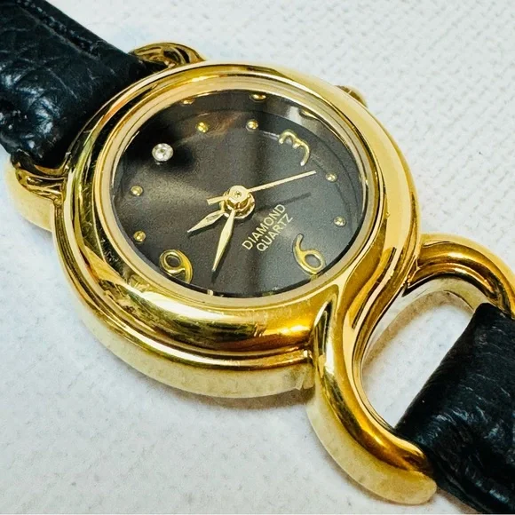 Avon Diamond Small Face Women's Watch Gold Black Dial Leather 2007 F313928-1/P - Picture 12 of 14